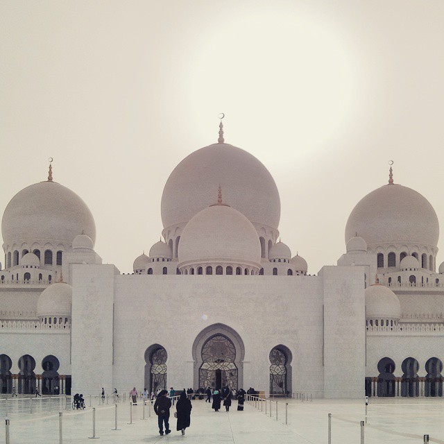 Sheikh Zayed Mosque - Abu Dhabi, United Arab Emirates, Photo by Angelos Chronis
